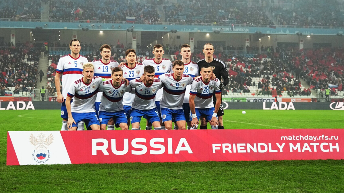 Валуев заявил, что ждет интересный матч сборной России против Парагвая