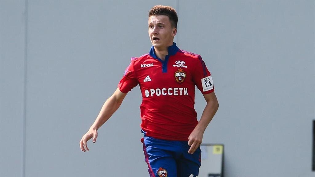ЦСКА продлил контракт с Головиным до 2021 года