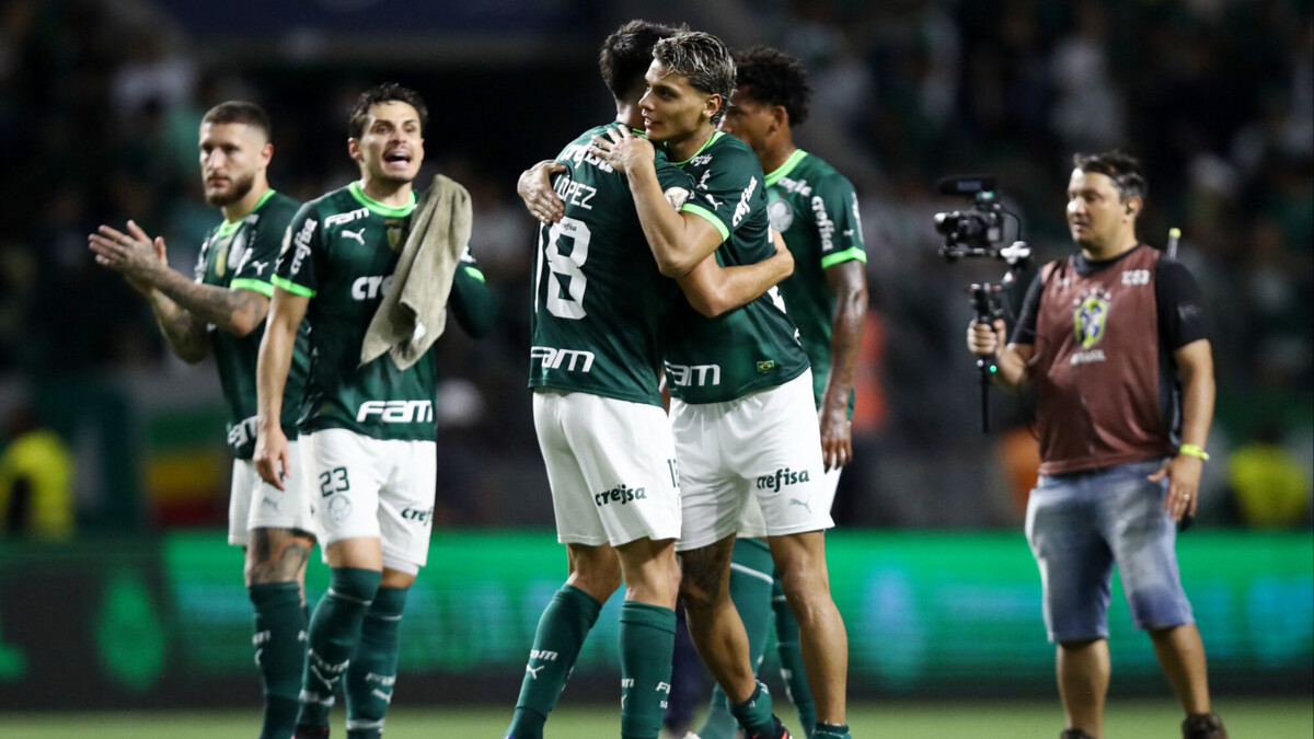 «Палмейрас» стал чемпионом Бразилии по футболу, «Сантос» вылетел впервые в истории