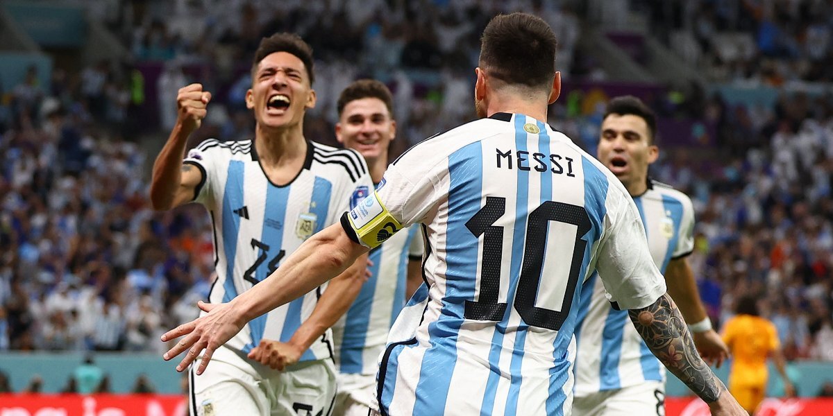 Непомнящий будет болеть за сборную Аргентины ради Месси