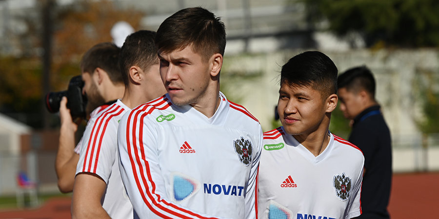 Рифат Жемалетдинов: «В сборной никто не боится Бельгию, все готовы играть»