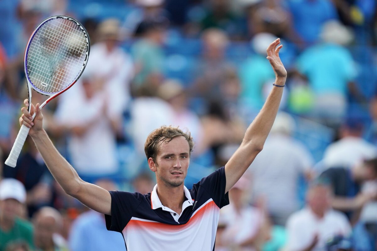 Медведев вышел в четвертый  круг US Open