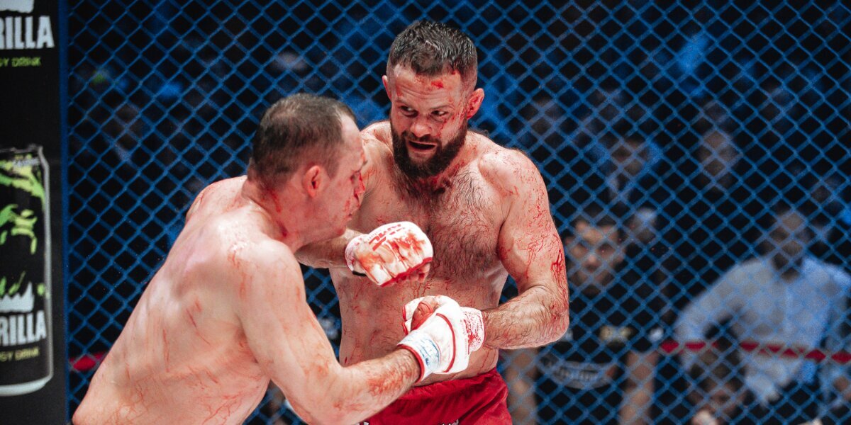 «Конор — большой фанат Владимира Владимировича». Чемпион Fight Nights дрался против бывшего приятеля и закончил бой в крови