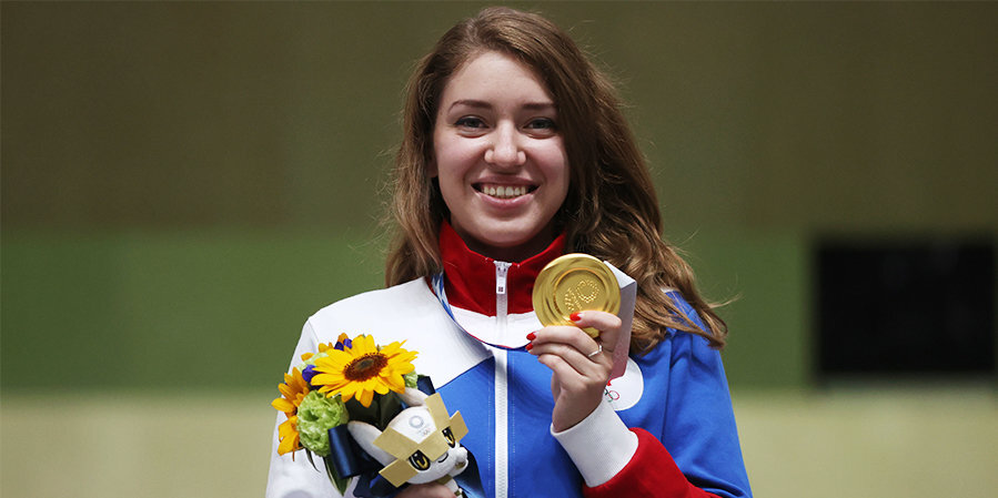 Двукратная олимпийская чемпионка Бацарашкина получила звание лейтенанта
