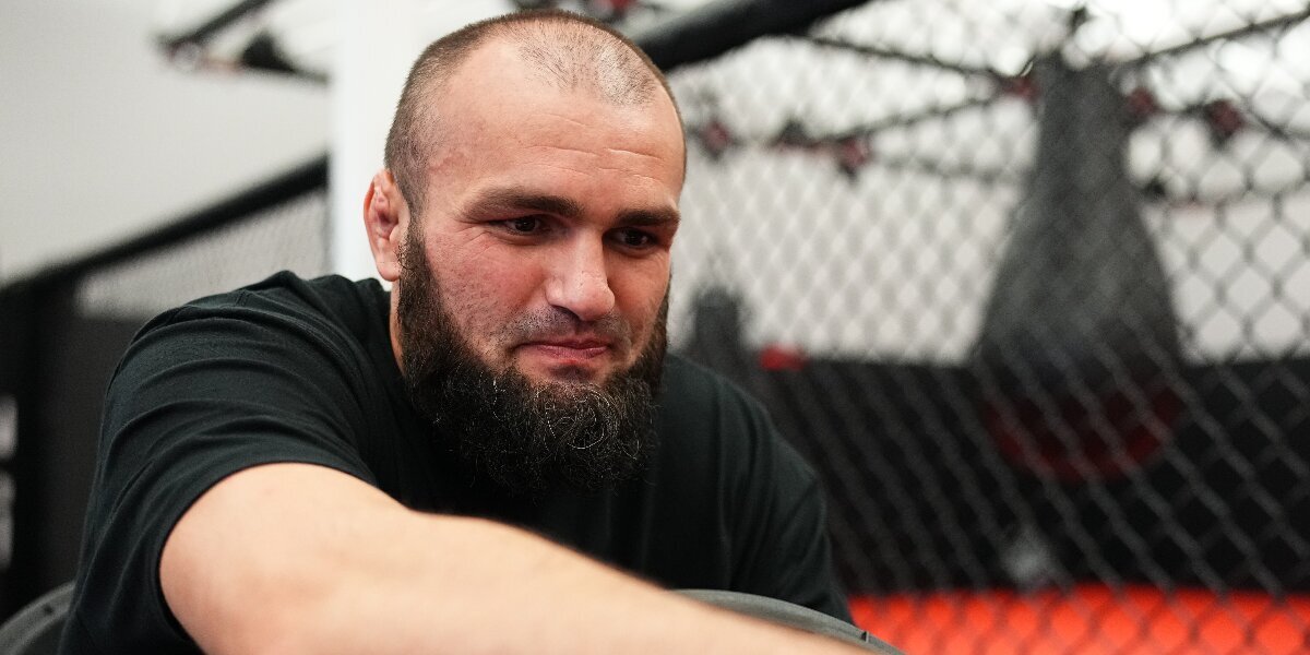 Боец UFC Газиев рассказал, как Абдулманап Нурмагомедов помог ему восстановиться в вузе