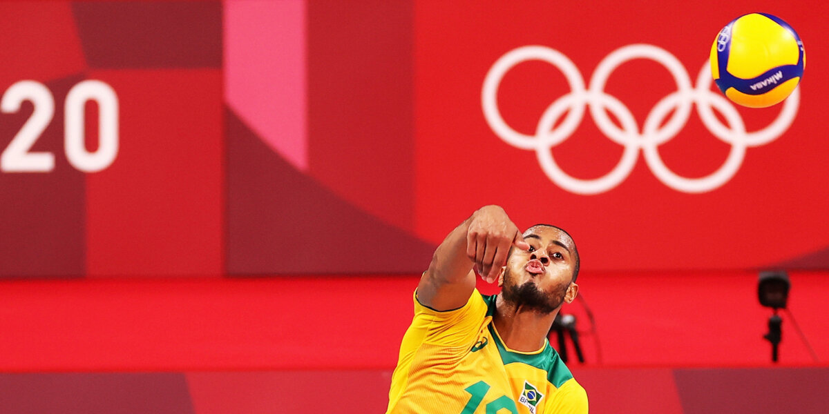 Бразилия стала соперником России по полуфиналу волейбольного турнира в Токио