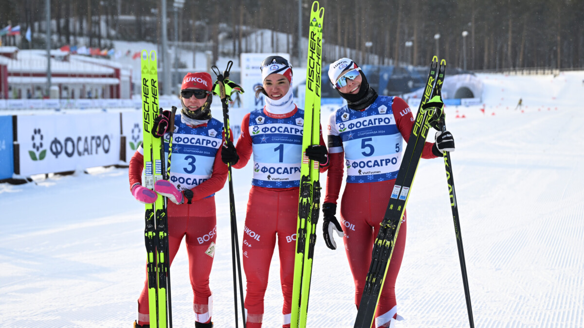 Лыжница Степанова выиграла скиатлон на Спартакиаде сильнейших