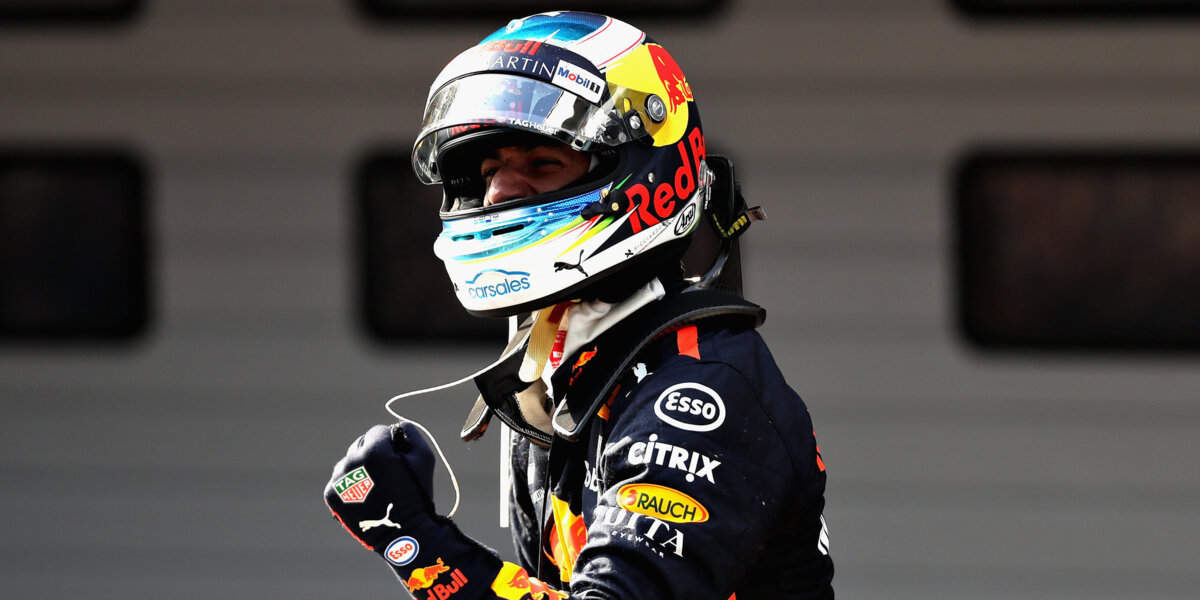 Риккьярдо захватил лидерство на старте Гран-при Германии, Сироткин — на грани топ-15