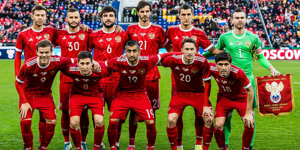 Сборная России опустилась на 63-е место рейтинга ФИФА