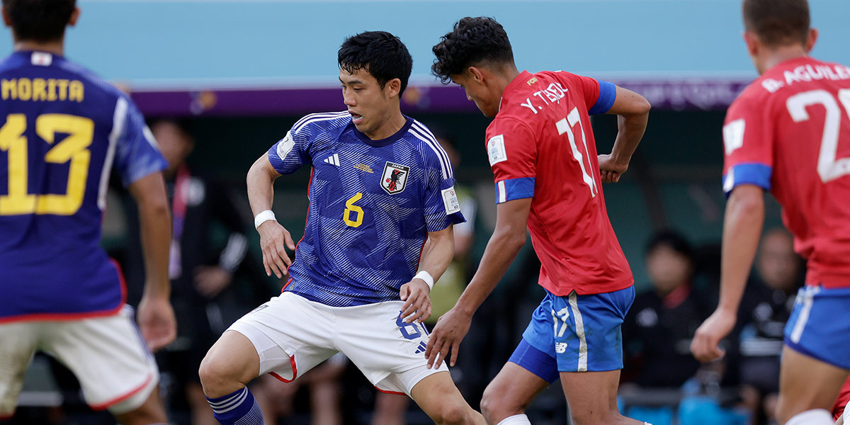 Япония — Коста-Рика — 0:1: Эндо получил желтую карточку в добавленное ко второму тайму время матча ЧМ-2022