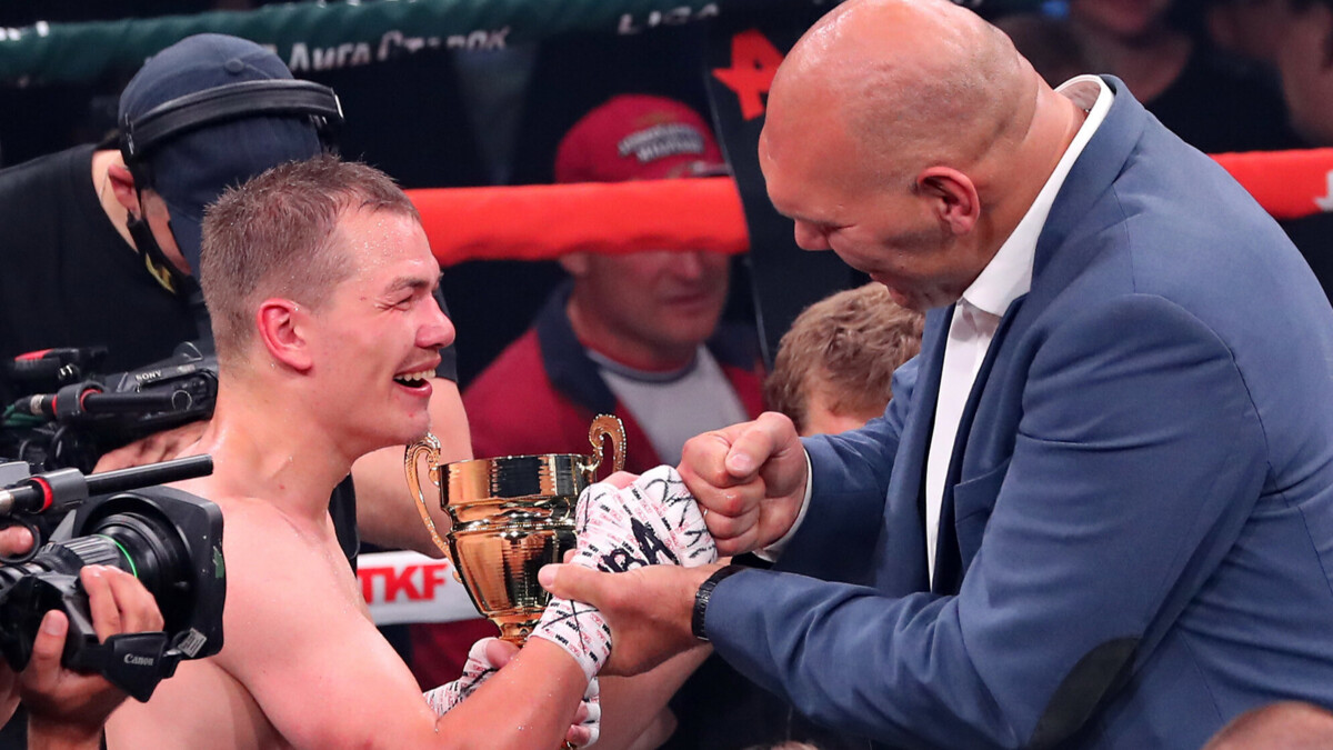 Экс‑чемпион WBA Гроувз назвал Чудинова лучшим российским боксером