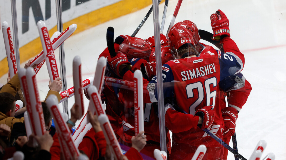 «Локомотив» дома обыграл «Авангард» в четвертом матче серии плей‑офф КХЛ и повел со счетом 3–1