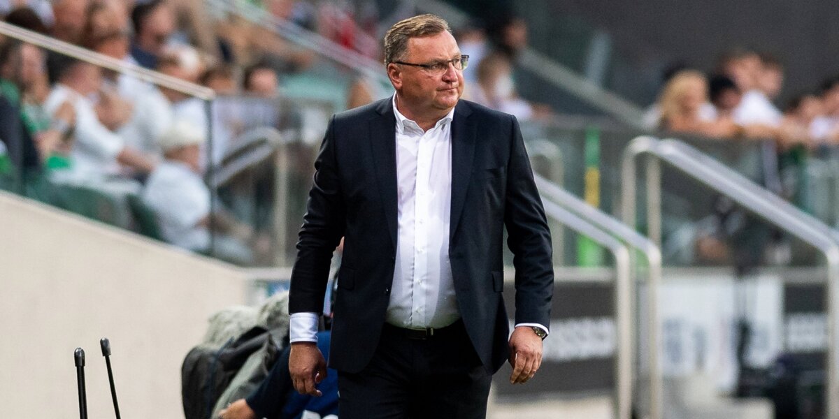 Главный тренер «Легии» рассказал о контактах с «Динамо» и «Ахматом»