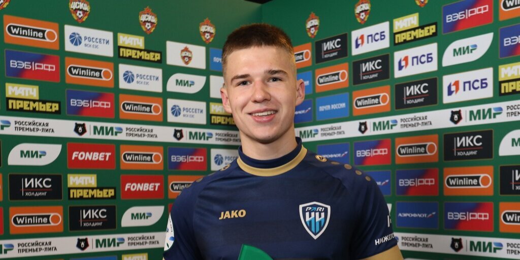 «Зенит» подписал соглашение с Ярославом Михайловым из «ПАРИ НН», игрок проведет сезон в «Оренбурге»