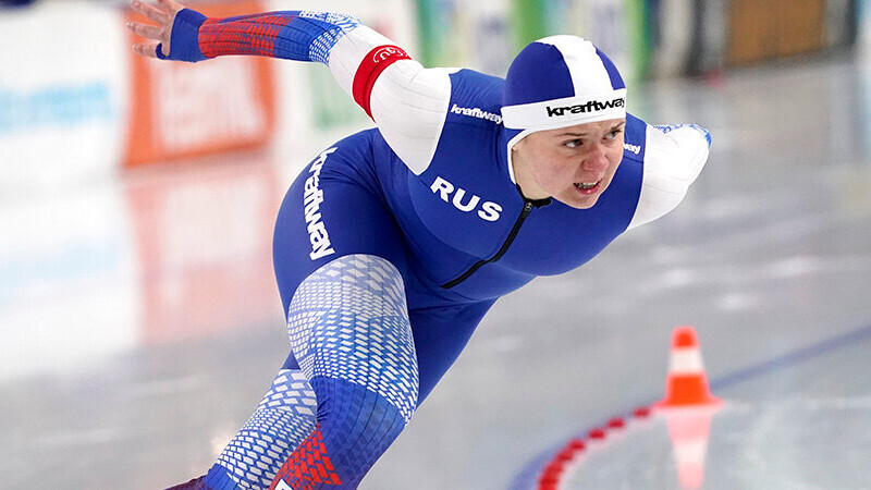 Качанова выиграла на дистанции 1000 м на ЧР по конькобежному спорту