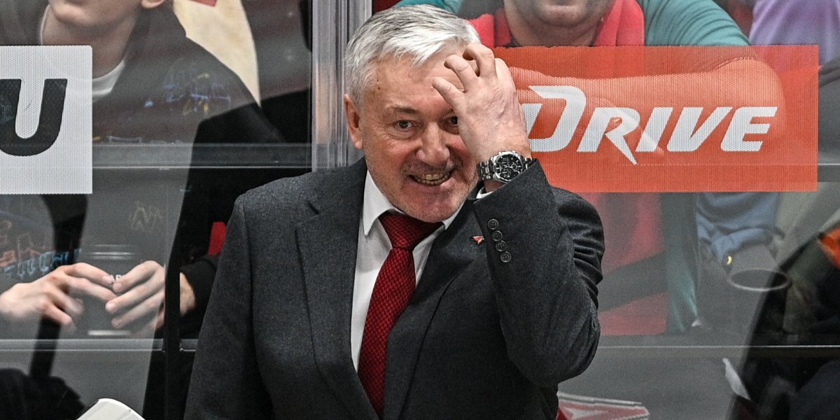 «Опустили ниже канализации» — главный тренер «Авангарда» после разгрома от «Локомотива» в матче плей‑офф КХЛ