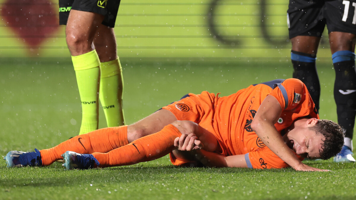 Защитник «Интера» Павар получил травму колена в матче с «Аталантой»