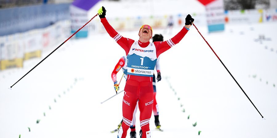 Большунов завоевал золото в скиатлоне на чемпионате мира в Германии