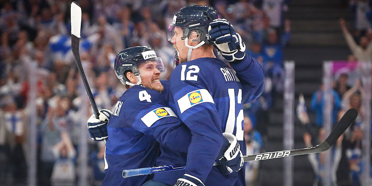 Сборная Финляндии вышла в полуфинал ЧМ-2022 по хоккею, отыгравшись с 0:2 в матче со словаками