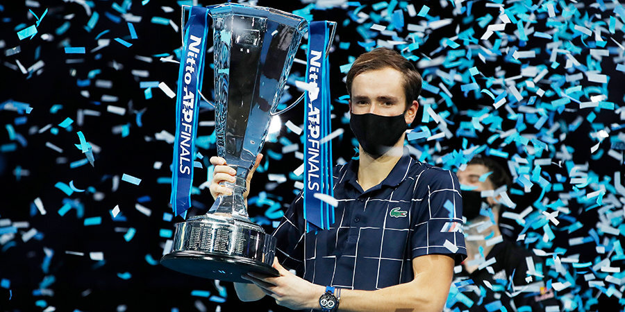 Медведев стал первым игроком в истории Итогового турнира ATP, который после дебютного провала выиграл все пять матчей на следующий год