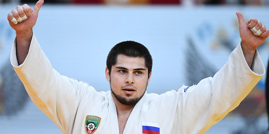 Башаев завоевал серебро ЧМ в категории свыше 100 кг