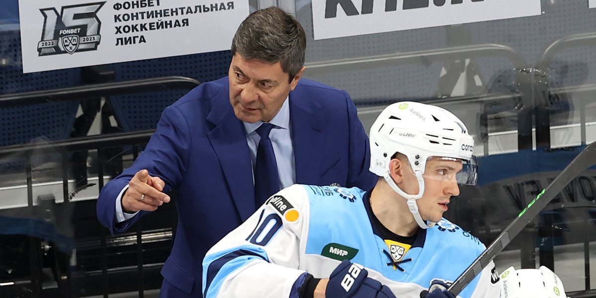 КХЛ оштрафовала Мартемьянова на 300 тысяч рублей за оскорбительный жест в матче с «Авангардом»