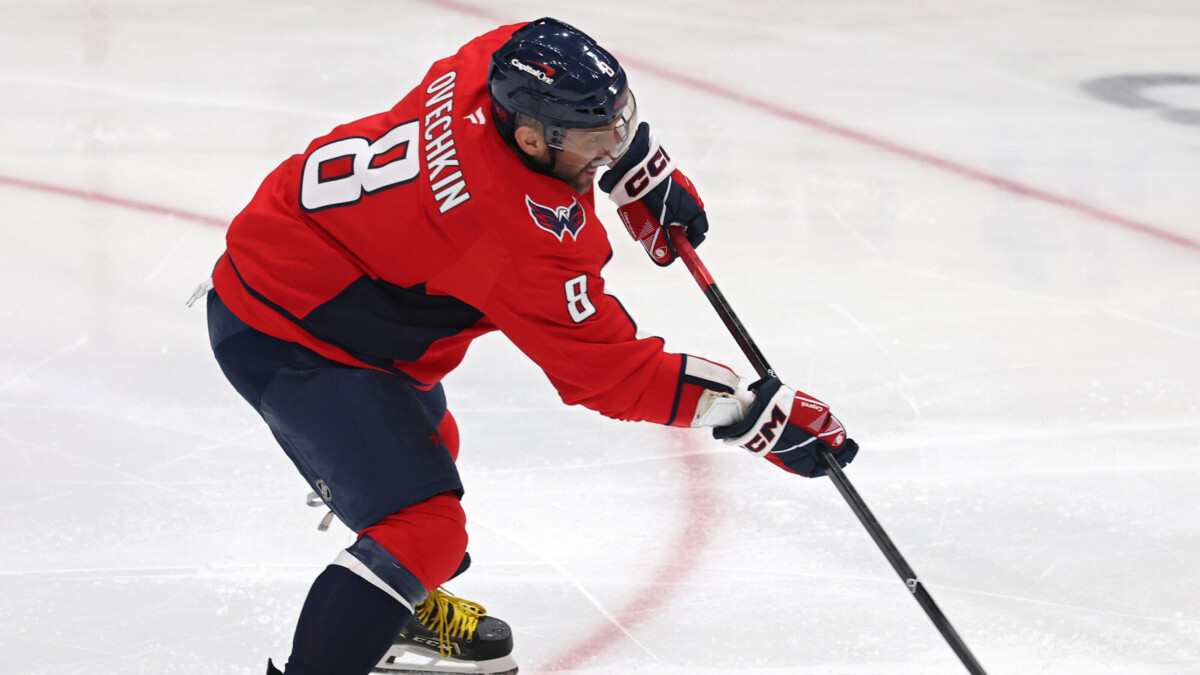 Овечкин вышел на десятое место по победам в регулярных чемпионатах НХЛ