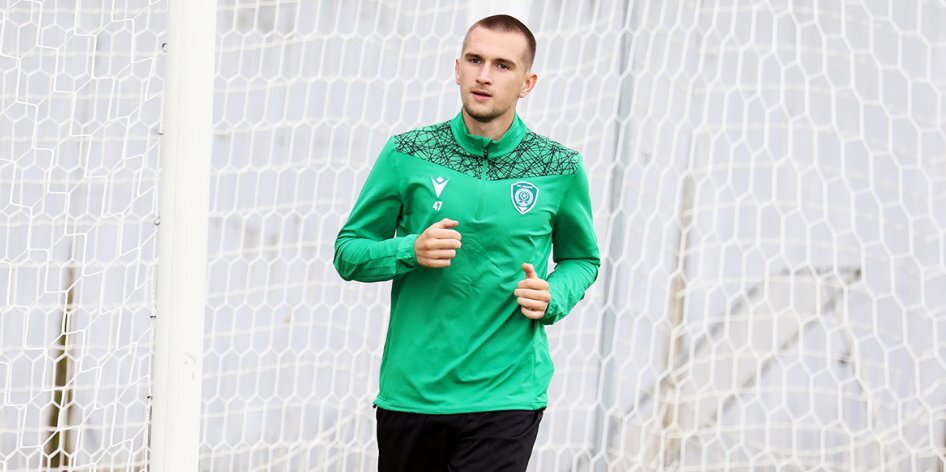 Решение о будущем Уткина будет принято по окончании сезона, заявил агент футболиста