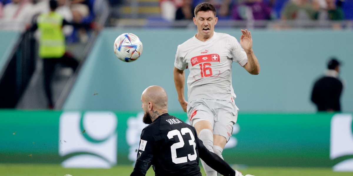 «Провокация Гранита Джаки не была нашей темой после игры с Сербией» — нападающий сборной Швейцарии