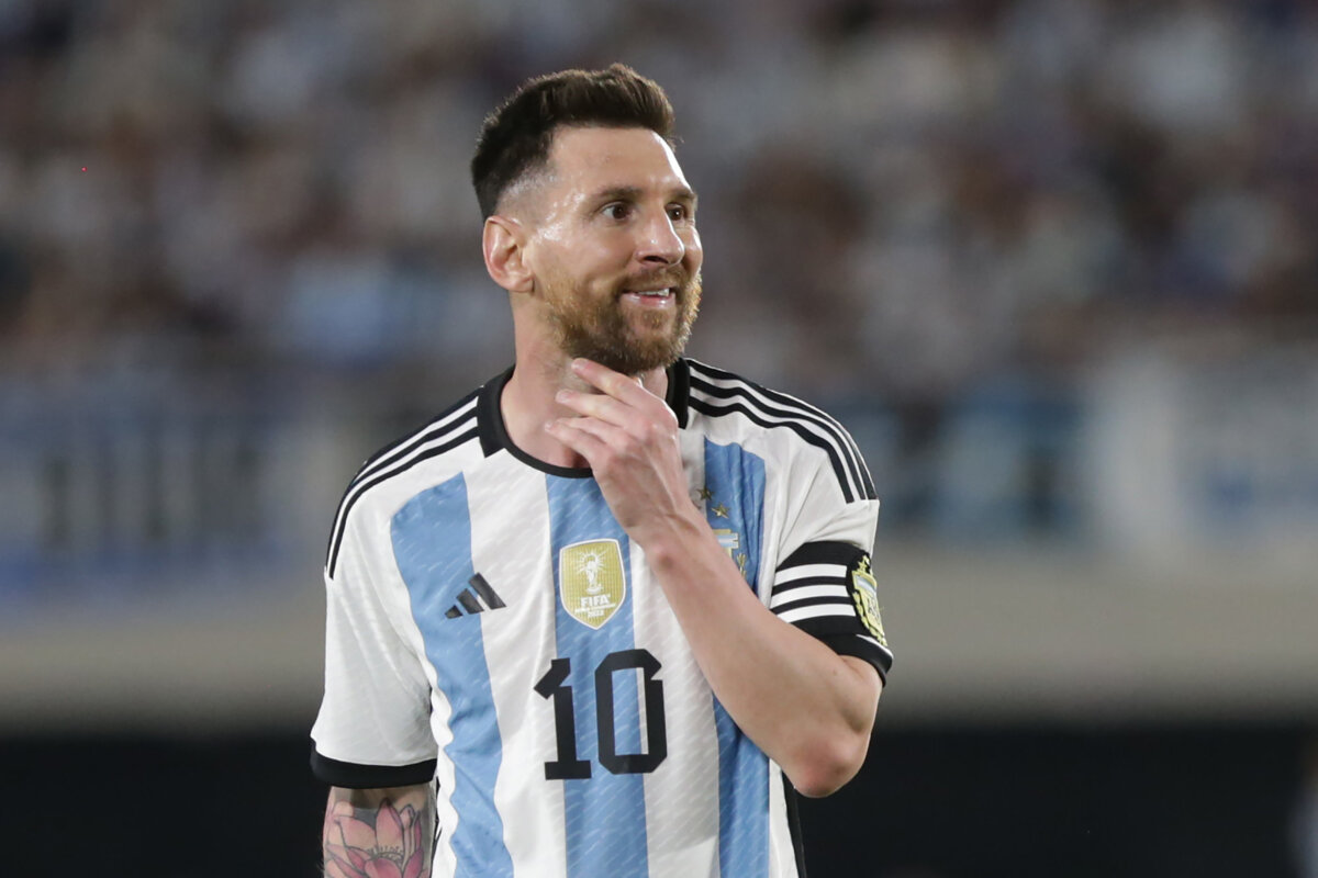 Месси достиг отметки в 100 голов за сборную Аргентины