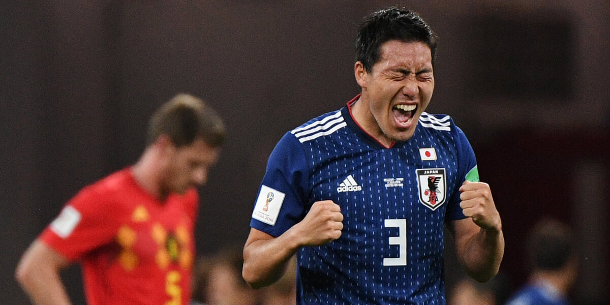 Премьер-министр Японии поблагодарил футболистов за выступление на ЧМ