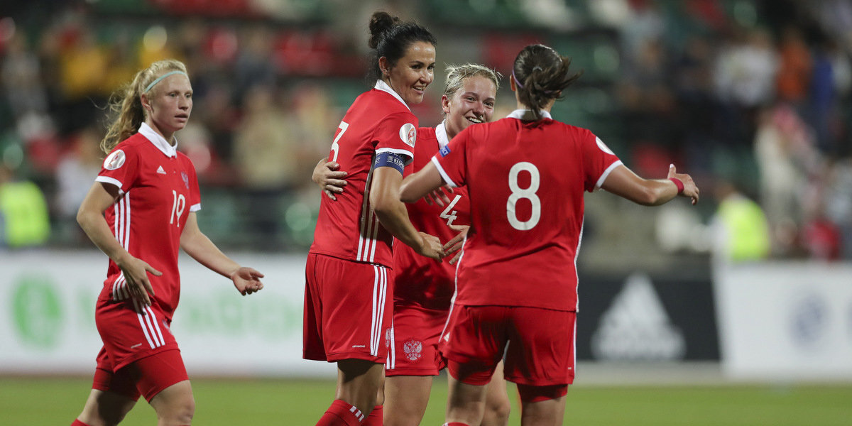 Женская сборная России обыграла Турцию и гарантировала себе второе место в квалификации Евро