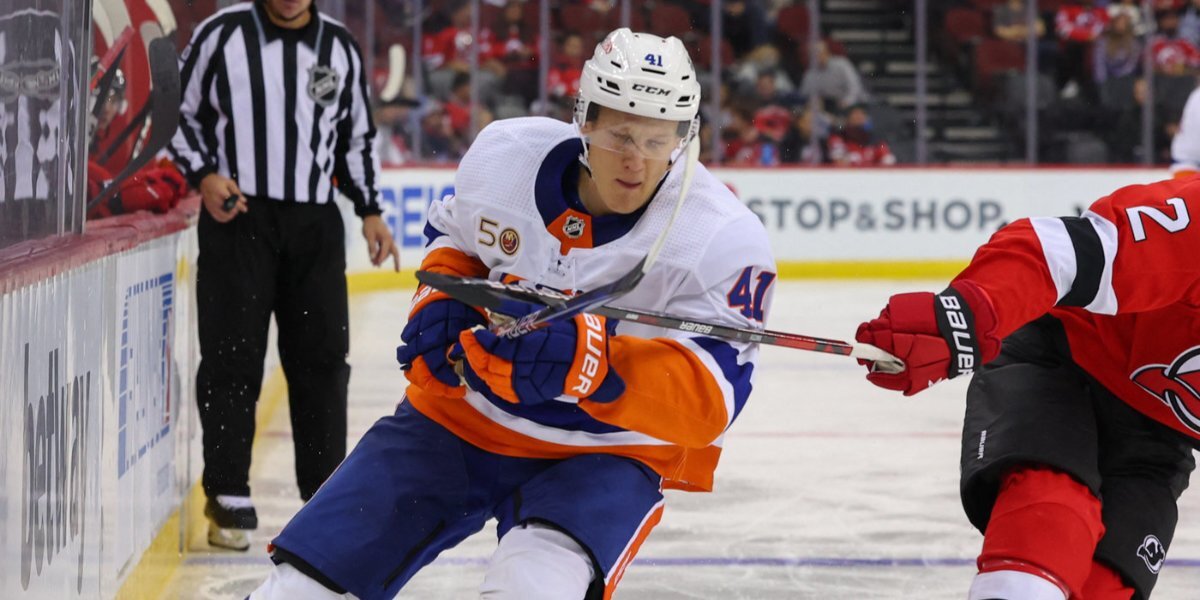 «Трактор» хочет вернуть хоккеистов Сошникова и Кравцова из НХЛ