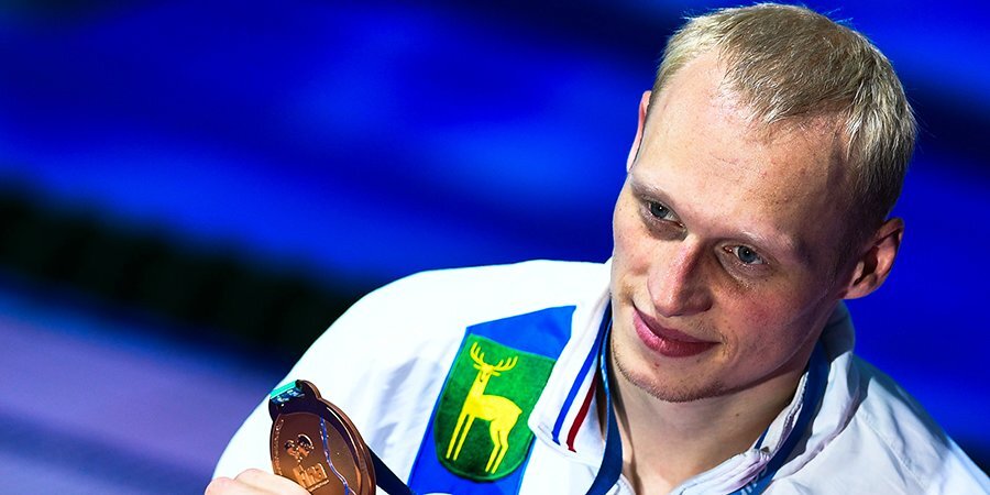 Олимпийский чемпион Захаров заявил, что в случае избрания депутатом намерен заниматься не только спортивными вопросами