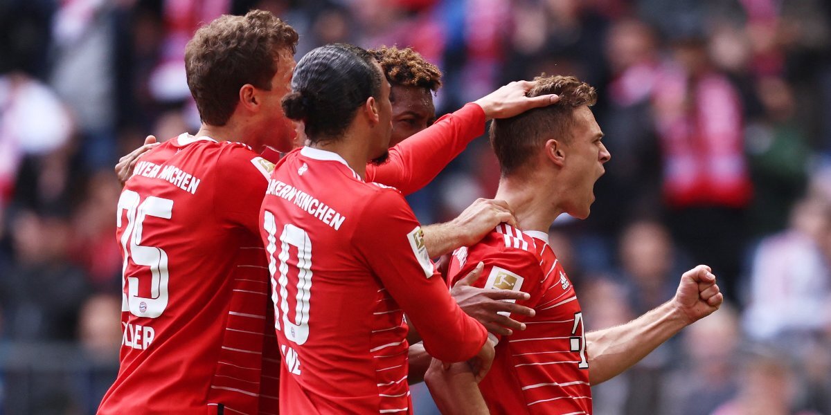 «Бавария» забила шесть безответных мячей «Шальке» в Бундеслиге, «Унион» обыграл «Фрайбург»