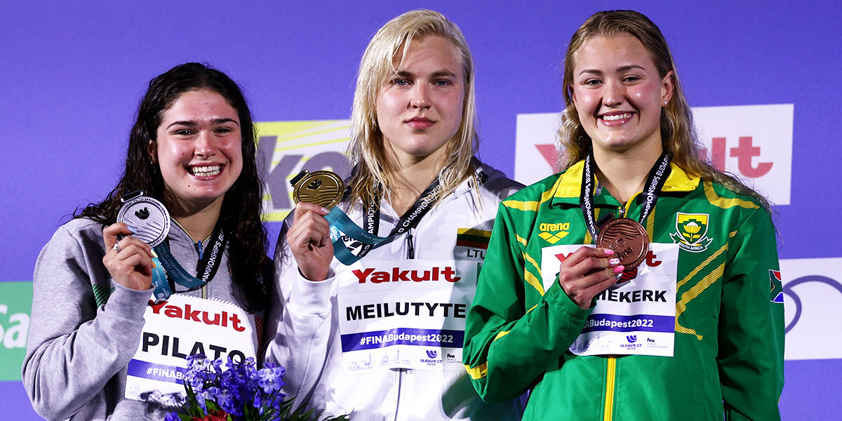 Мейлутите выиграла первое золото чемпионата мира после возвращения, став лучшей на 50-метровке брассом