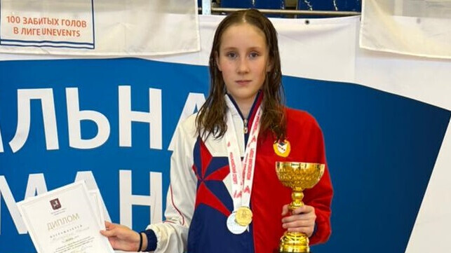 Мишарина победила на дистанции 1500 м вольным стилем на ЧР по плаванию на короткой воде