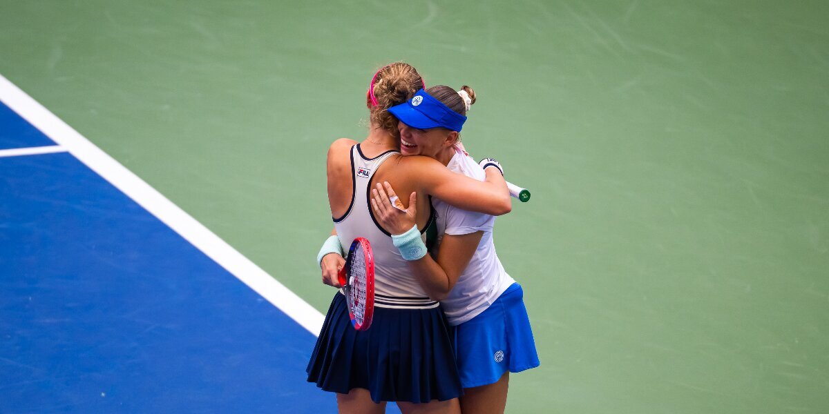 Звонарева и Зигемунд вышли в финал US Open в парном разряде