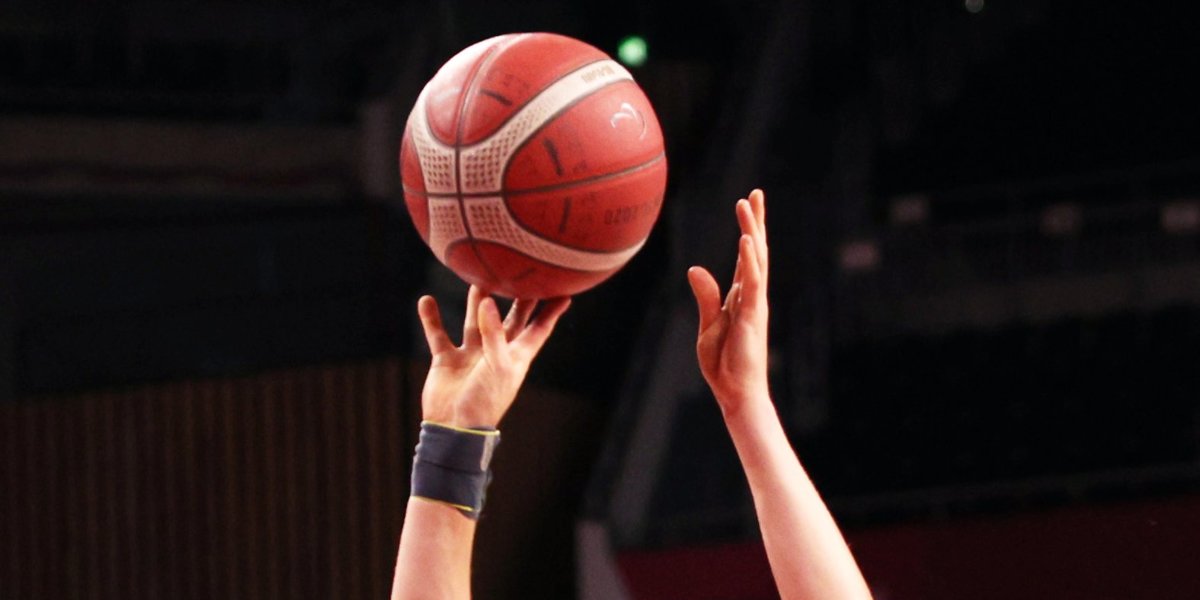 Москва и Пермь могут принять матчи ЧЕ по баскетболу в 2025 году — СМИ
