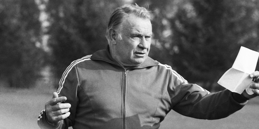 Ловчев вспомнил, как после матча с Югославией Бесков назвал футболистов олимпийской сборной СССР «шмоточниками»