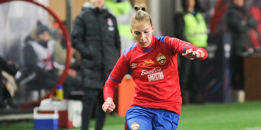 Смирнова признана лучшей футболисткой Суперлиги-2019