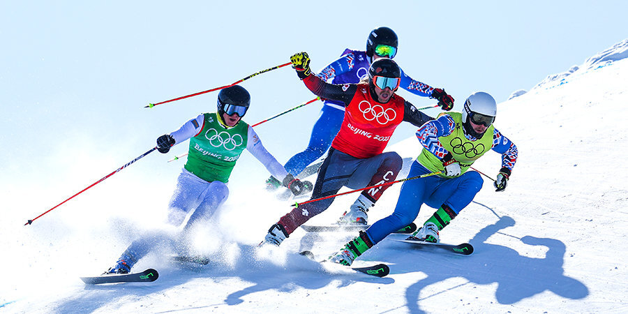 Фристайлист Ридзик принес России бронзовую медаль в ски-кроссе на Олимпиаде в Пекине