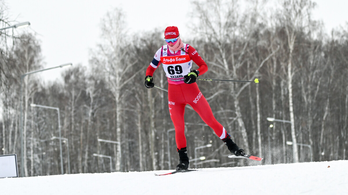 «За подъем успеваешь согреться, но руки и ноги бросает в дрожь» — лыжница Фалеева после квалификации спринта в Казани