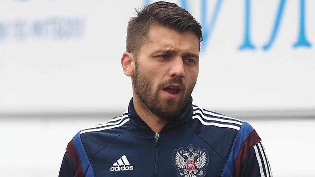 Вратарь Лодыгин признался, что соскучился по футболке сборной России