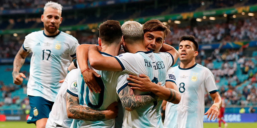 Сборная Аргентины обыграла Катар и вышла в плей-офф Кубка Америки