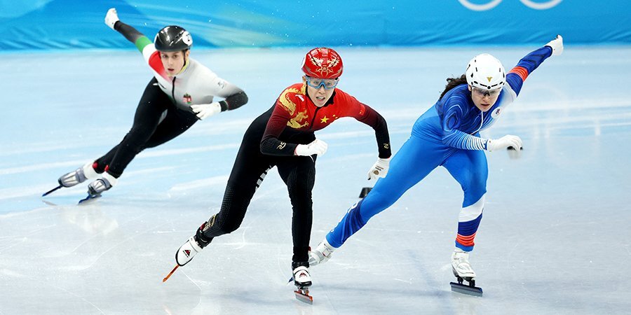 Шорт-трекистки Вострикова и Просвирнова вышли в полуфинал ОИ на дистанции 1500 м
