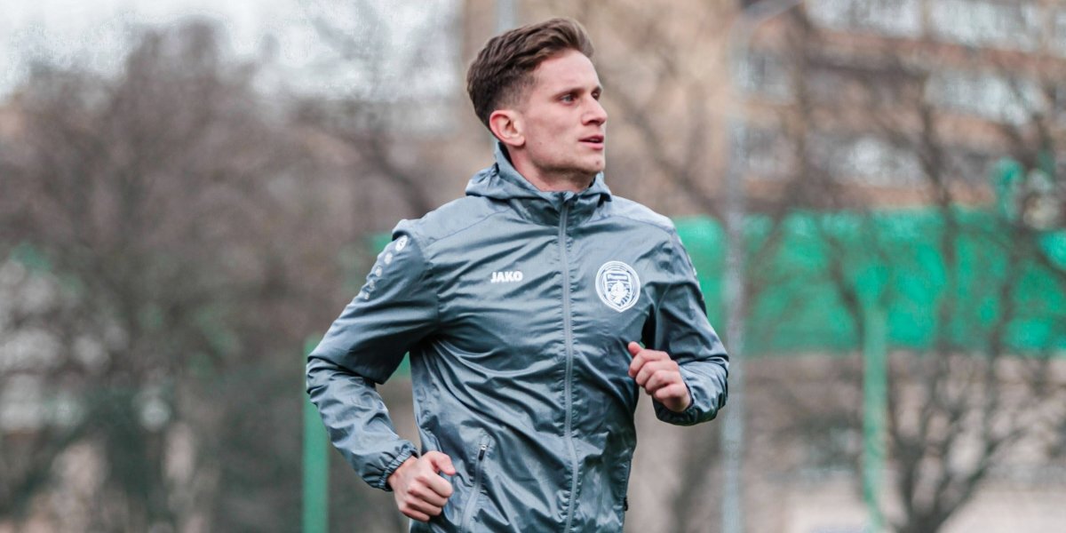 Футболист «Родины» Камышев получил сотрясение мозга в матче с «Балтикой» и находится в больнице Калининграда