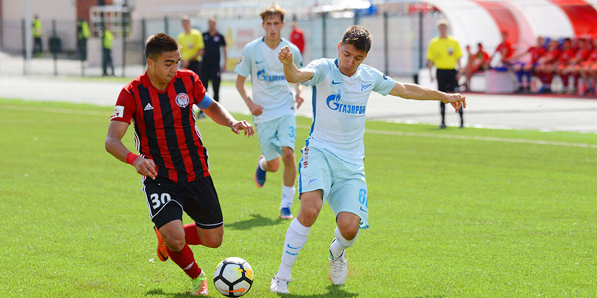 «Зенит» обыграл «Амкар» в матче молодежного первенства России