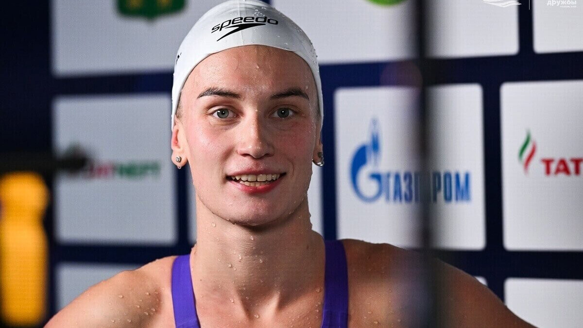 Суркова победила на дистанции 50 м баттерфляем на ЧР по плаванию на короткой воде