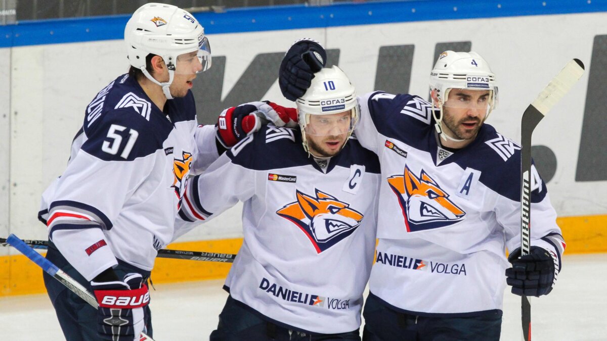 Антипин и Береглазов могут сменить «Магнитку» на клубы НХЛ